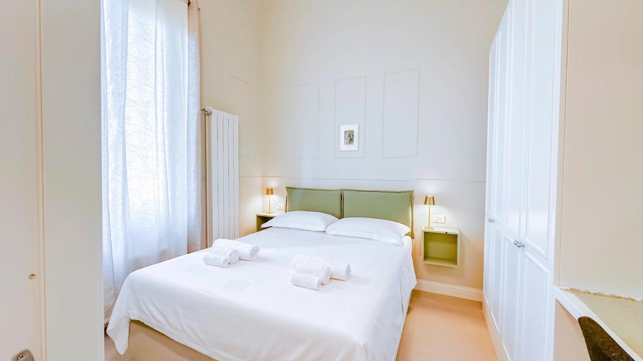 Alighieri Boutique Apartment Firenze Bagian luar foto