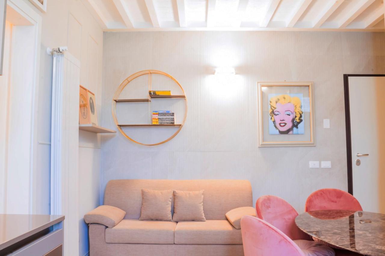 Alighieri Boutique Apartment Firenze Bagian luar foto